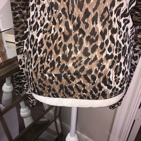 Dolce & Gabbana Animal Print Top - Picture 6 of 11